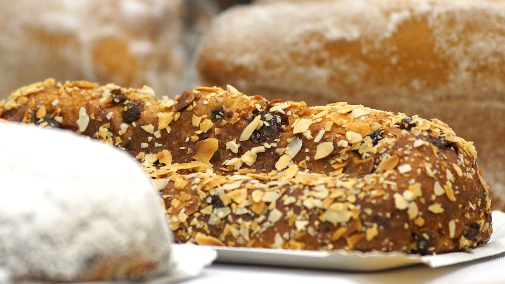 Berlin ist die Hauptstadt der Kreativ-Stollen. Bei der Stollen-Prüfung der Berliner Bäckerinnung ist für jeden Geschmack etwas dabei.
