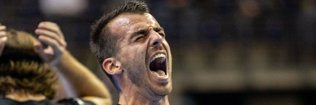 Es ist zum Schreien. Fuchs Milos Vujovic wurde nach seiner Länderspielreise positiv getestet.