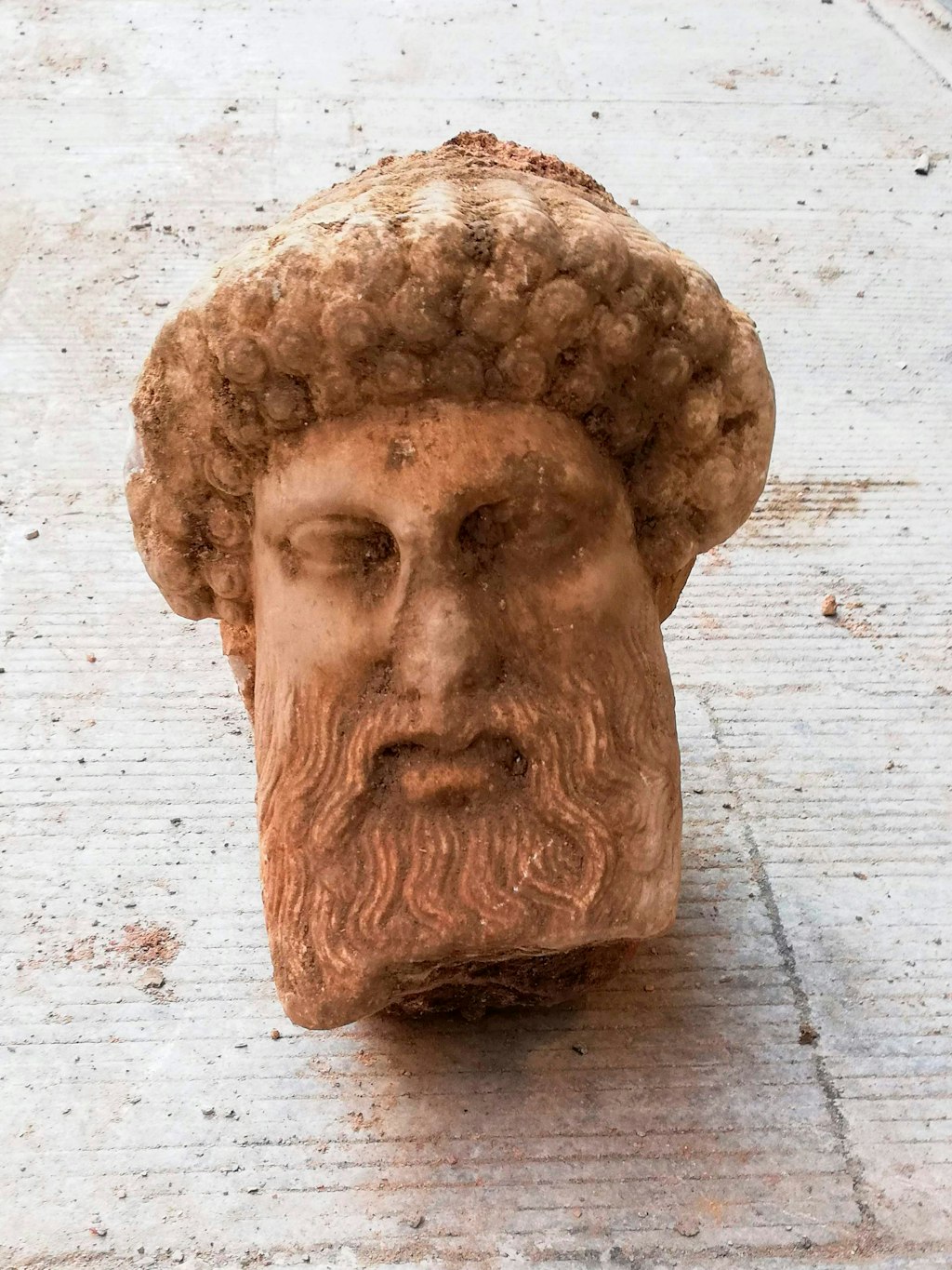 Der Hermes-Kopf aus der Athener Kanalisation