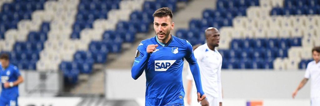 Hoffenheims Armenier Sargis Adamyan muss sich nach einem positiven Corona-Test in Quarantäne begeben.