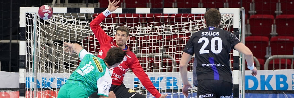Alter Däne! Fuchs Hans Lindberg erzielt eines seiner insgesamt zehn Tore gegen den BHC.