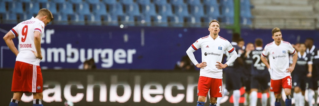 Lange Gesichter: Der HSV kassiert gegen den VfL Bochum die erste Pleite der Saison. 