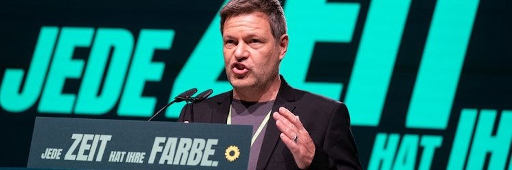 Robert Habeck, Bundesvorsitzender der Grünen, spricht beim digitalen Parteitag.