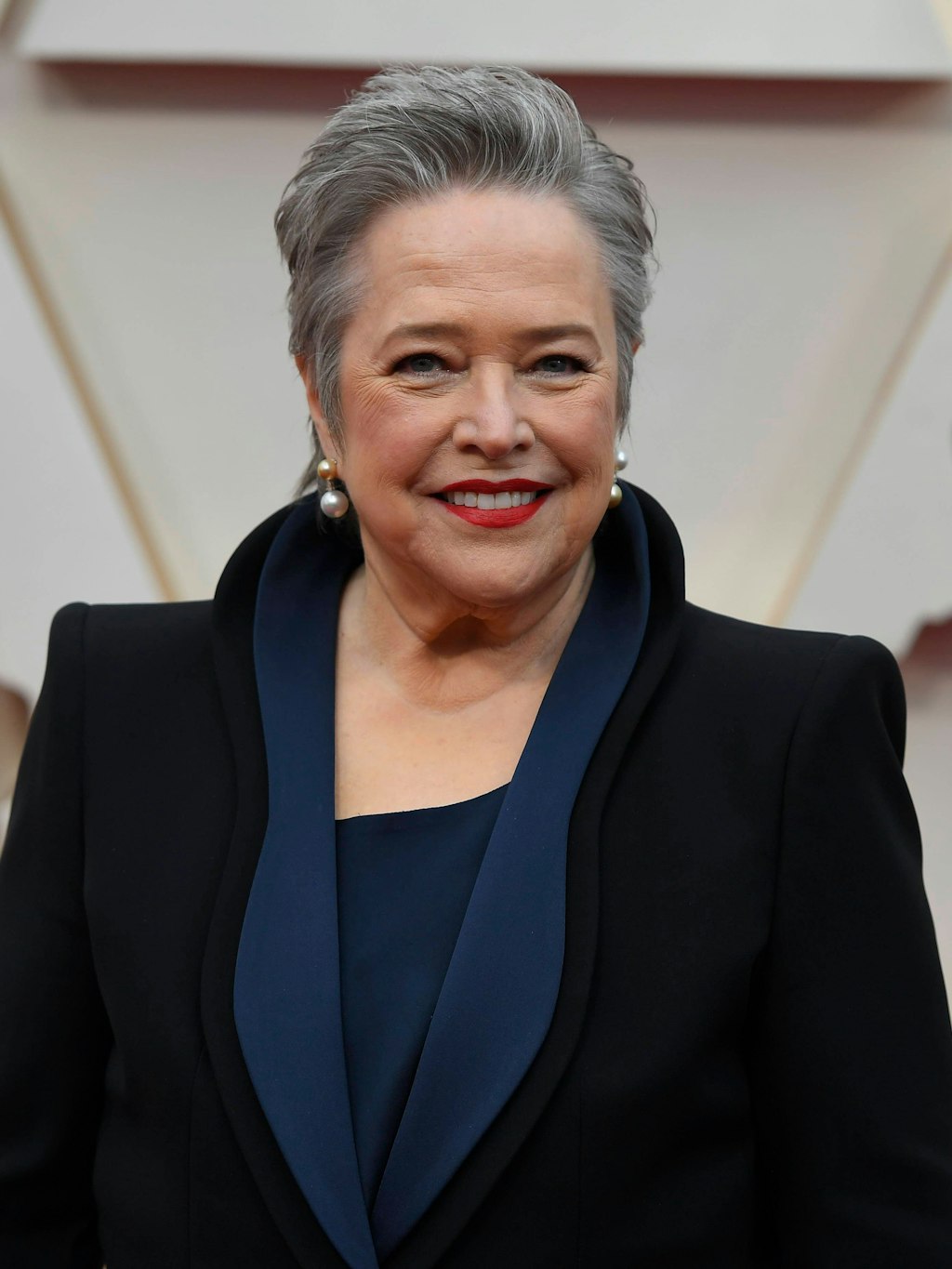 Oscar-Preisträgerin Kathy Bates („Misery“) wird seit 1991 von Regina Lemnitz synchronisiert.