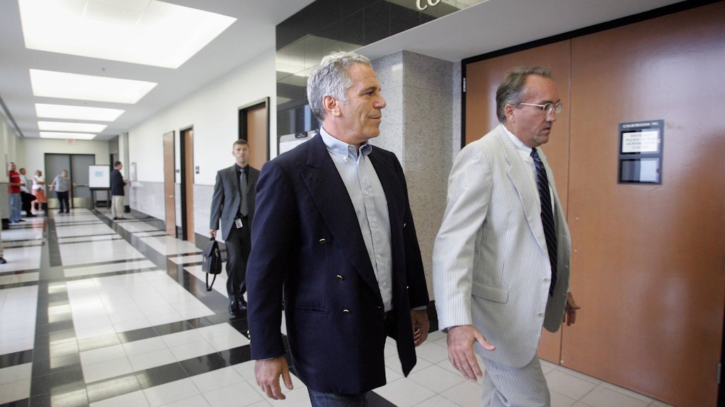 Jeffrey Epstein bei einem Gerichtstermin: Einem Prozess entzog er sich durch seinen Suizid.