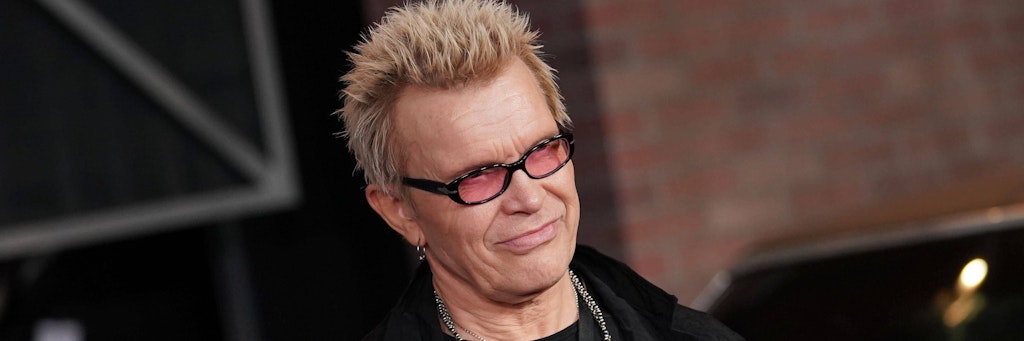 Die (ganz) wilden Jahre sind vorbei: Billy Idol ganz brav auf einer Filmpremiere in Los Angeles, 2019. 
