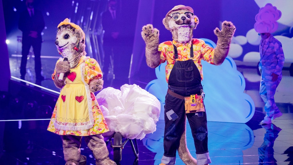 In den Erdmännchen-Kostümen steckten Daniela Katzenberger und Lucas Cordalis.