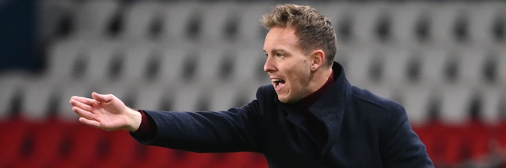 RB-Trainer Julian Nagelsmann wurde nach dem Abpffin Paris richtig laut und polterte gegen den Schiri los.