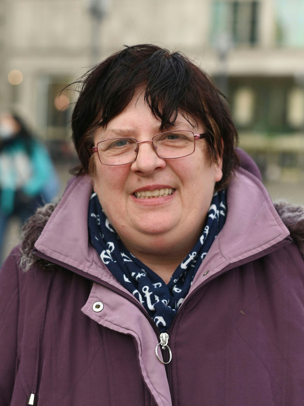 Cornelia Lötzsch aus Lichtenberg macht es nichts aus, Heiligabend allein zu sein.