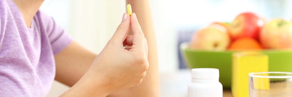 Im Pandemiewinter ist es ratsam, Vitamin D zu nehmen. Es stärkt die Abwehrkraft und senkt das Infektionsrisiko.