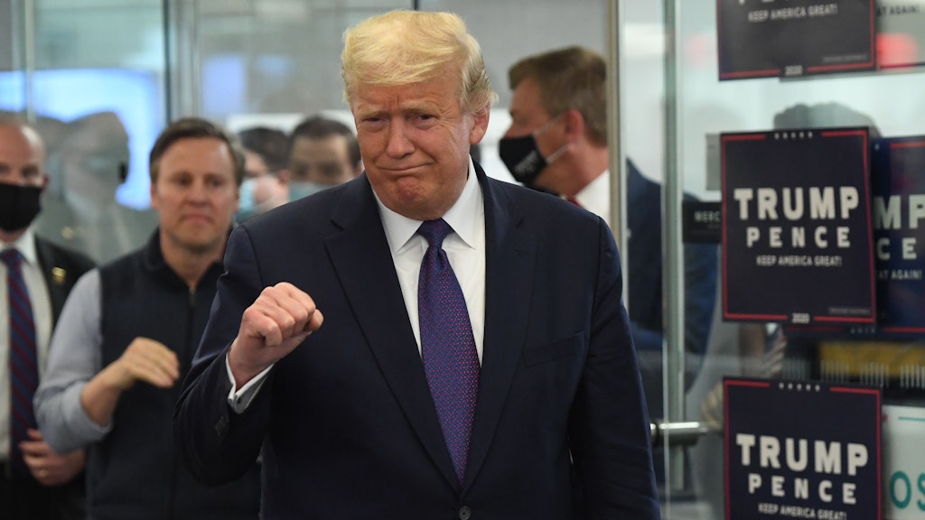 Donald Trump in seinem Kampagnen-Hauptquartier in Arlington. 