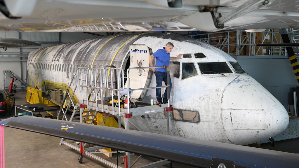 Mit abmontierten Tragflächen und Leitwerken steht die Lufthansa-Boeing seit drei Jahren im Hangar des Dornier-Museums. 