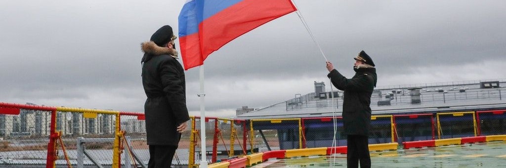 Mitglieder der Marine in Sankt Petersburg