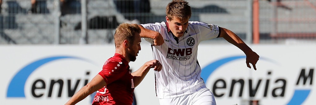 Philipp Blume (r.) zieht das BFC-Trikot aus und wird Steuerberater. 