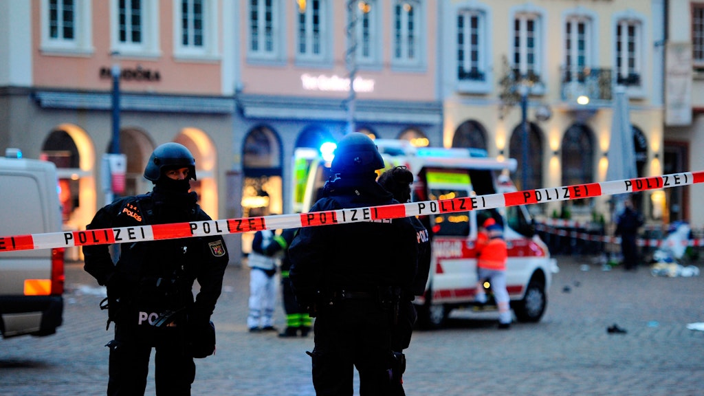Die Polizei und der Rettungsdienst waren mit einem Großaufgebot in Trier.