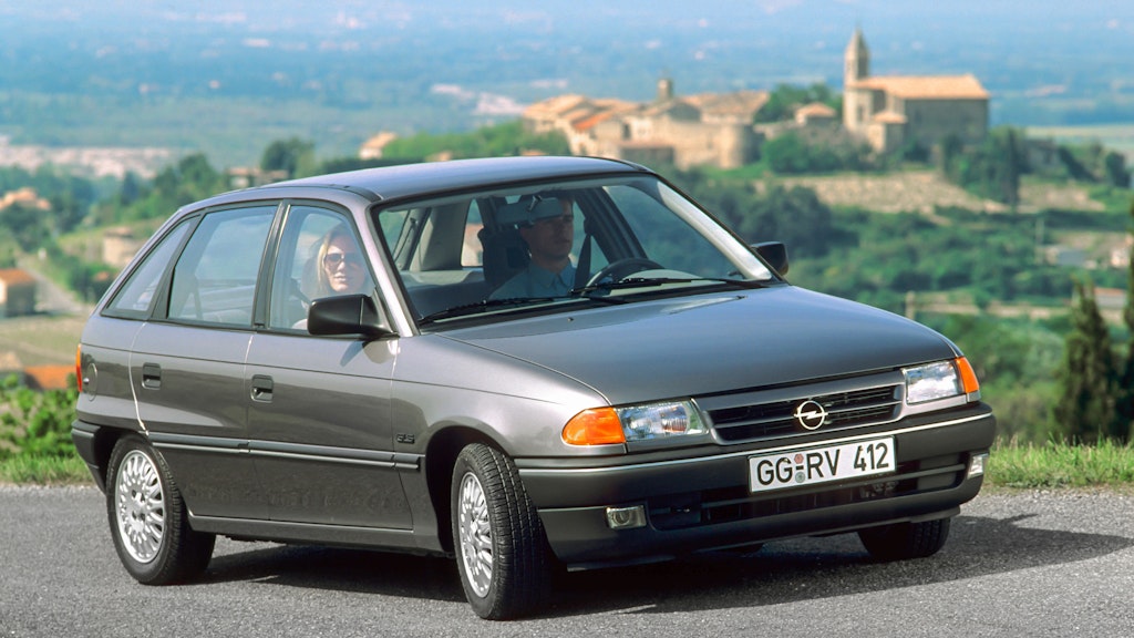 Der Kadett war weg: Vor 30 Jahren startete Opel in die Astra-Ära. 