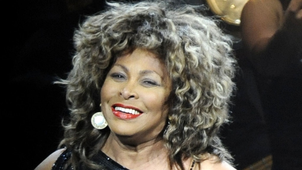 Die US-amerikanische Sängerin Tina Turner bei einem Konzert in Berlin im Jahr 2009. 