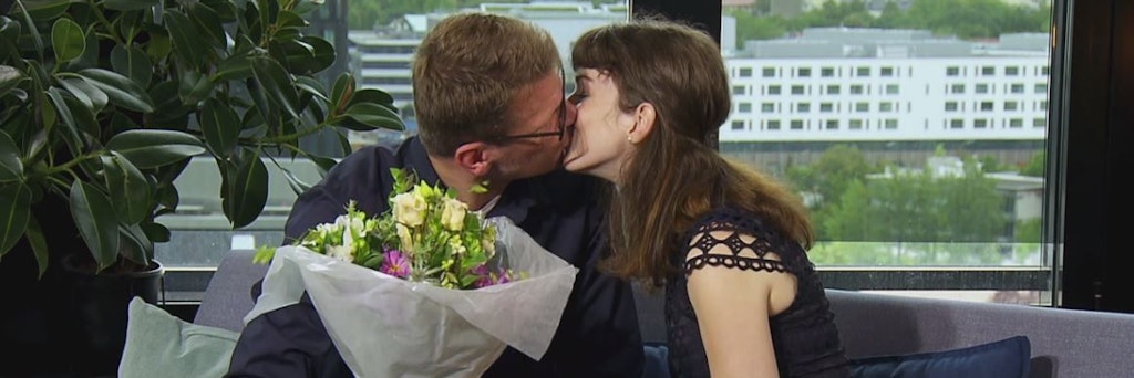Nur bei ihnen wurde aus Wissenschaft Liebe: Annika und Manuel. 