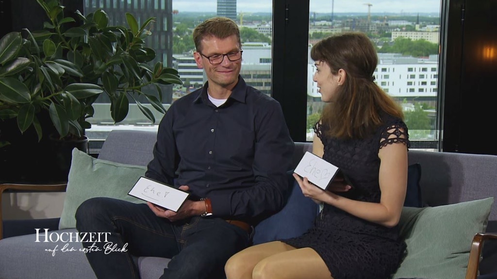 Annika und Manuel entschieden sich für "Ehe". 