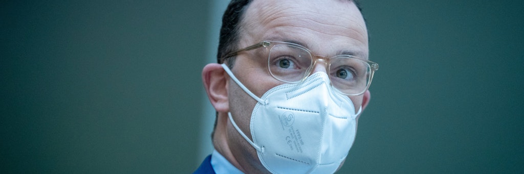 Mit Corona-Maske: Gesundheitsminister Jens Spahn (CDU)