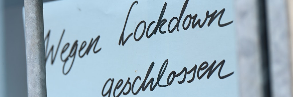 Viele mittelständische Firmen, besonders in der Gastronomie, leiden unter dem Dauer-Lockdown für ihre Branche.
