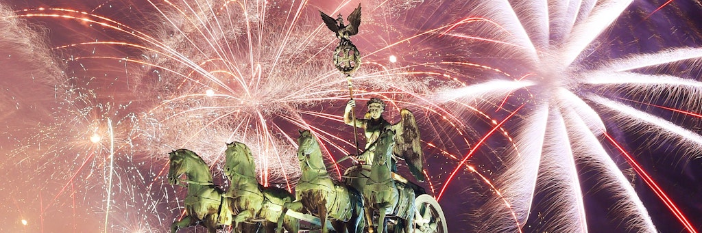 Wie viel Feuerwerk in diesem Jahr den Himmel über Berlin zum Strahlen bringt, wird sich zeigen.