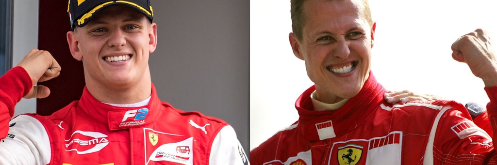 Siegerfaust und gleiches Gewinnerlächeln. Sohn Mick Schumacher und Vater Michael.