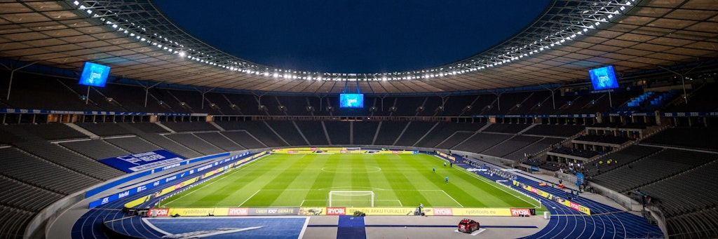 Das leere Olympiastadion nach dem letzten Geisterderby im Mai.