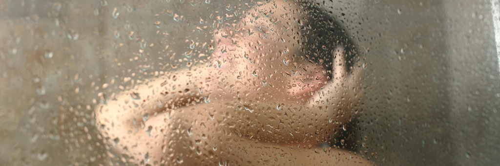 Der Verurteilte hatte in einer Nacht im Mai 2020 seine 65 Jahre alte Frau nach einem Streit in der Dusche mit einem Nylonseil erdrosselt.