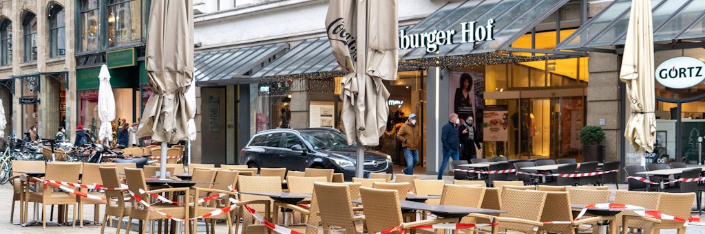 Vor allem die Gastronomie leidet unter dem wochenlangen Teil-Lockdown.