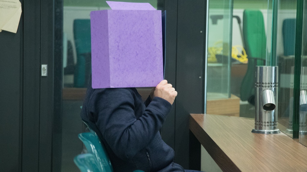 Der 43-Jährige vor dem Berliner Landgericht.