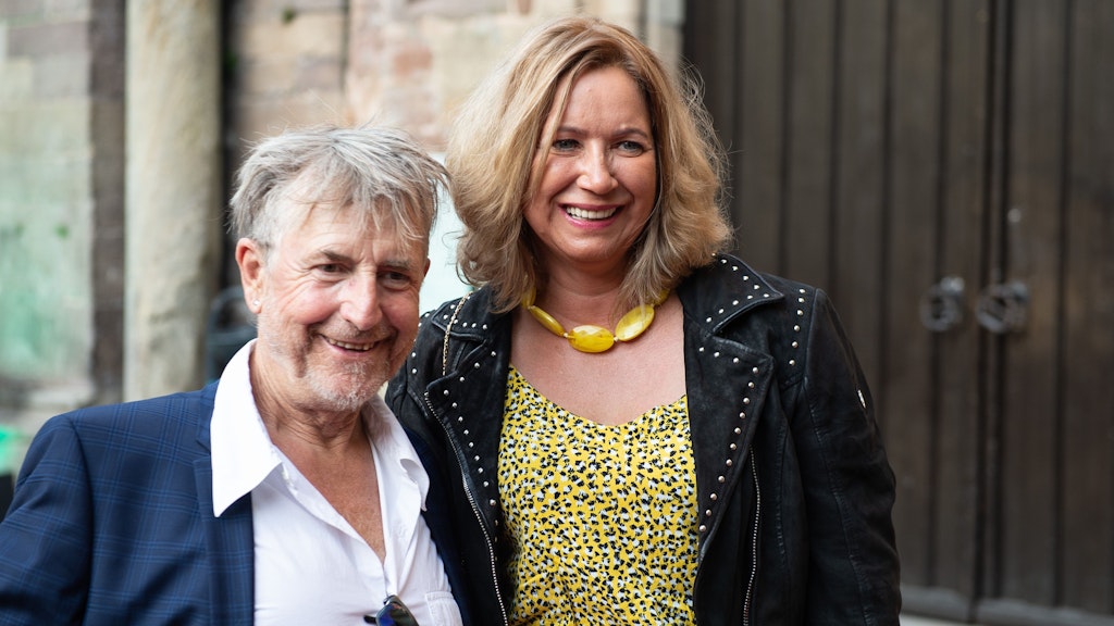 Schauspieler Martin Semmelrogge und seine Freundin Regine Prause bei den 69. Bad Hersfelder Festspielen. 