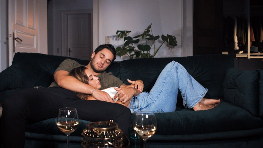 Kuschelten sich auf dem Date schonmal warm: „Bachelorette“ Melissa und ihr Auserwählter Leander.