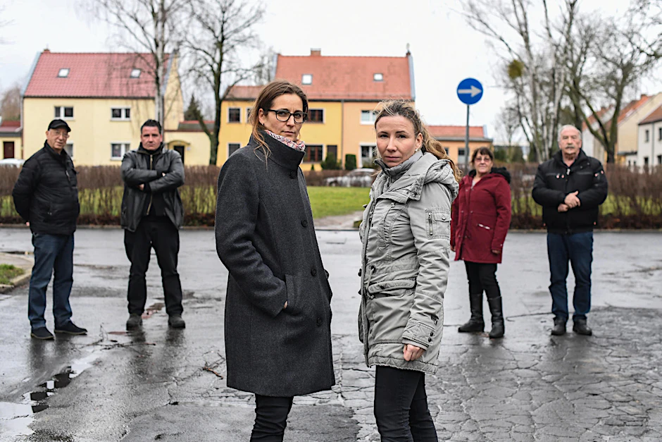 Initiative gegen den Abriss (von links): Bernd Fischbach, Swen-Uwe Berger, Anja Neupert, Winnie Berger, Rosemarie Berger und Uwe Berger. 