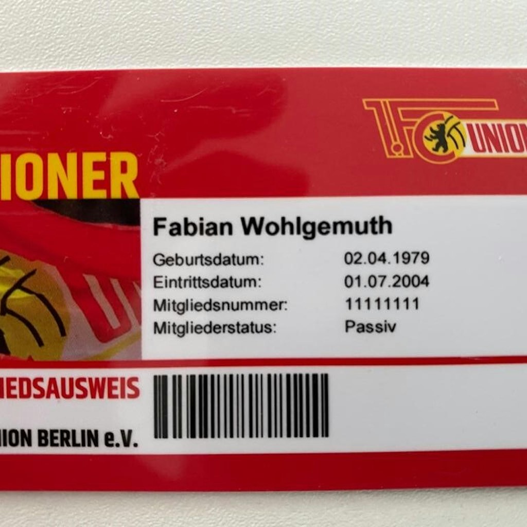 Immer noch ein Eiserner, auch wenn er Union schon 1998 verlassen hat - Fabian Wohlgemuths Mitsgliedausweis. 