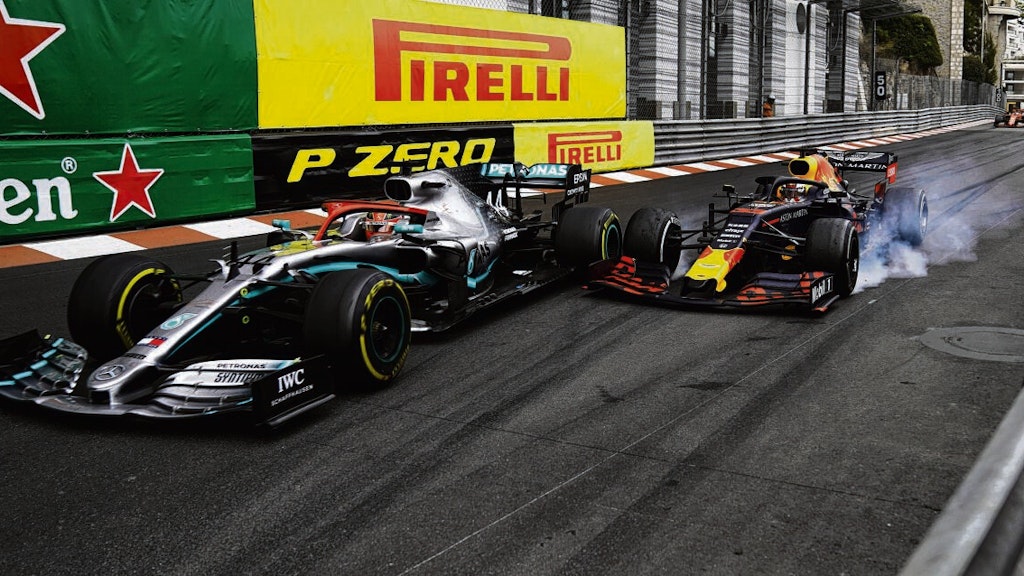 2019 war für Verstappen, wie hier beim Monaco-GP, noch kein Vorbeikommen an Lewis Hamilton und Mercedes. 