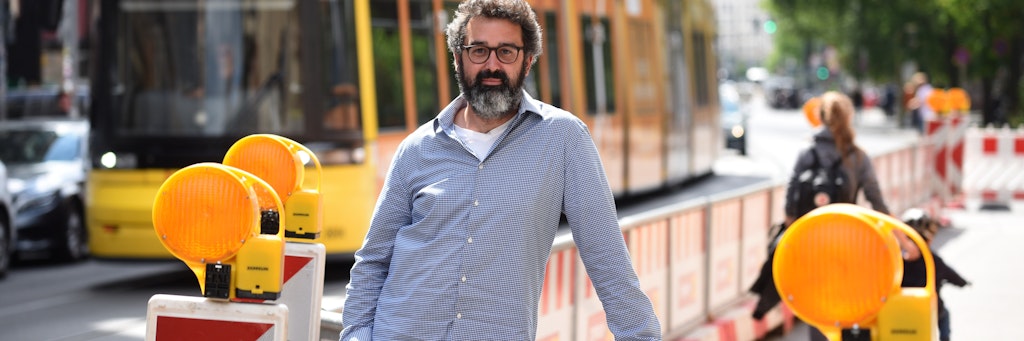Julian Kopmann kämpft seit dem schweren Unfall mit vier Toten für eine sichere Invalidenstraße.
