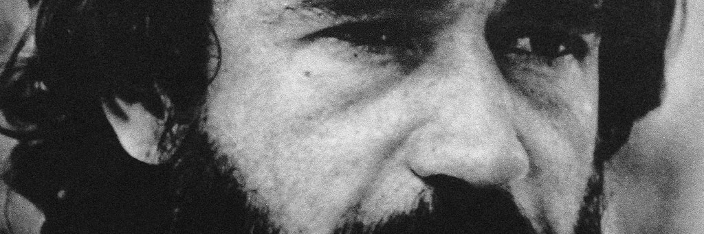 Carlos Lehder Rivas im Alter von 37 Jahren. „Crazy Charly“, wie er genannt wurde, hatte zusammen mit Pablo Escobar in den 70er und 80er Jahren den weltweiten Kokain-Handel bestimmt. 