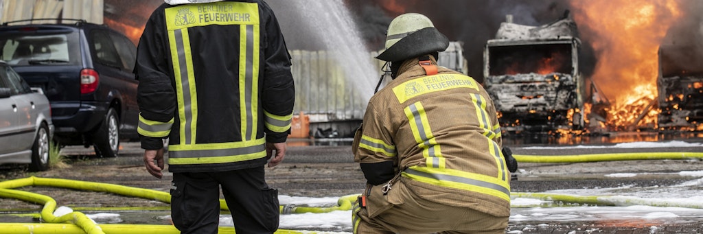 Die Berliner Feuerwehr schaffte es 2019 in über 83 Prozent innerhalb von 15 Minuten am Brandherd zu sein. 