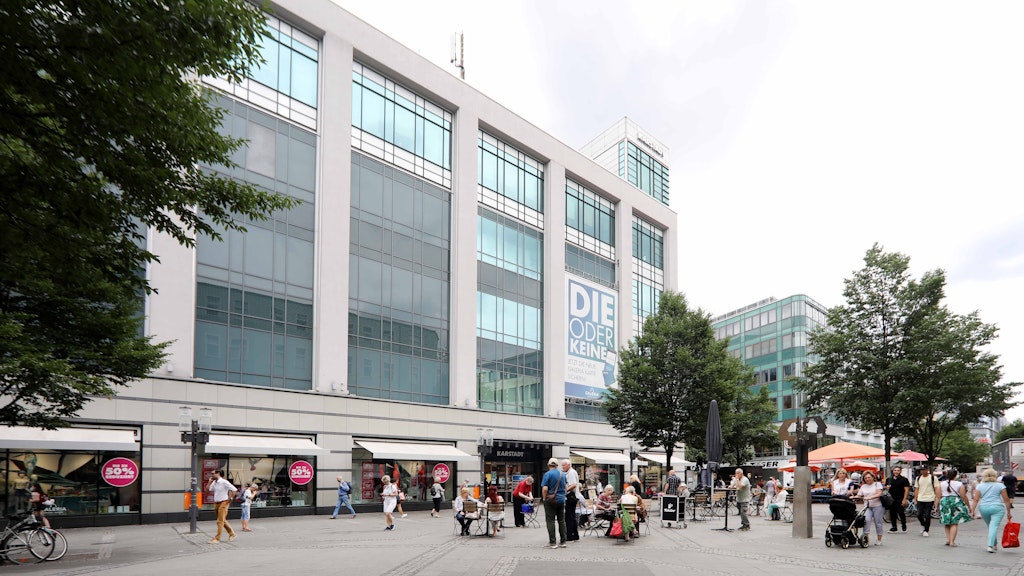 Karstadt in der Wilmersdorfer Straße in Berlin-Charlottenburg.