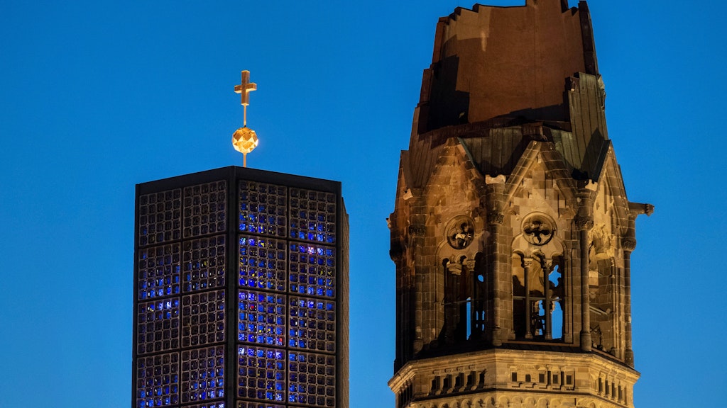 Die Gedächtniskirche am Breitscheidplatz.