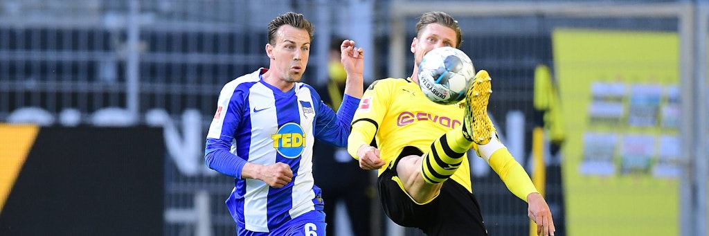 Durchpusten, kämpfen, weiterlaufen! Herthas Vladimir Darida (l.) ist der Dauerrenner im Team. 