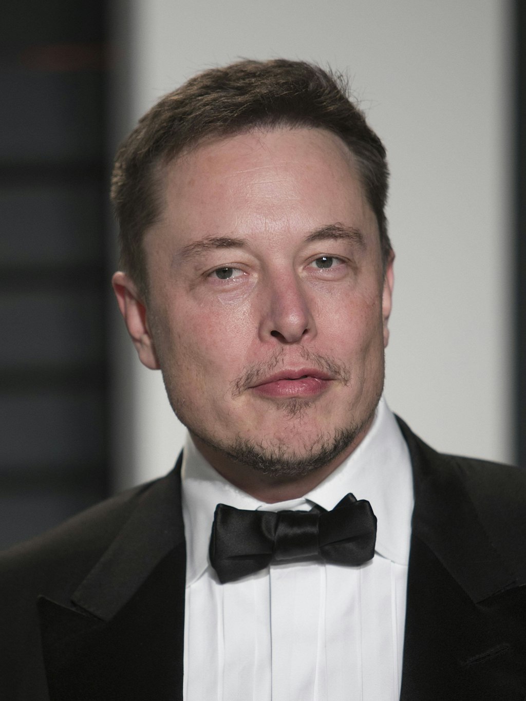 Kraftprotz Elon Musk: Mit 593 Millionen Dollar Jahresgehalt (ausgezahlt in Aktienoptionen) ist er der Spitzenverdiener unter den US-Managern.