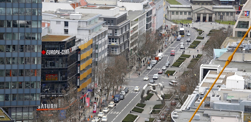 Die Tauentzienstraße in der City West ist eine der wichtigsten Einkaufsmeilen der Stadt.
