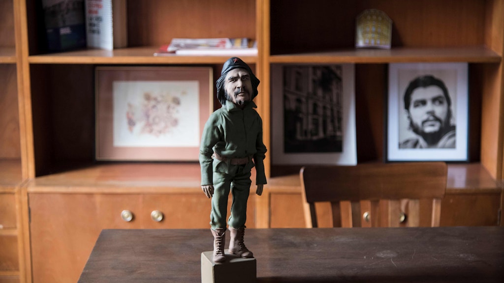 Auch eine kleine Figur des Revolutionärs steht in der Geburtswohnung von „Che“ Guevara in Rosario.