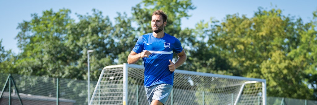 Zugang Lucas Tousart musste zum Start genauso seine Runden drehen wie alle anderen Herthaner. 