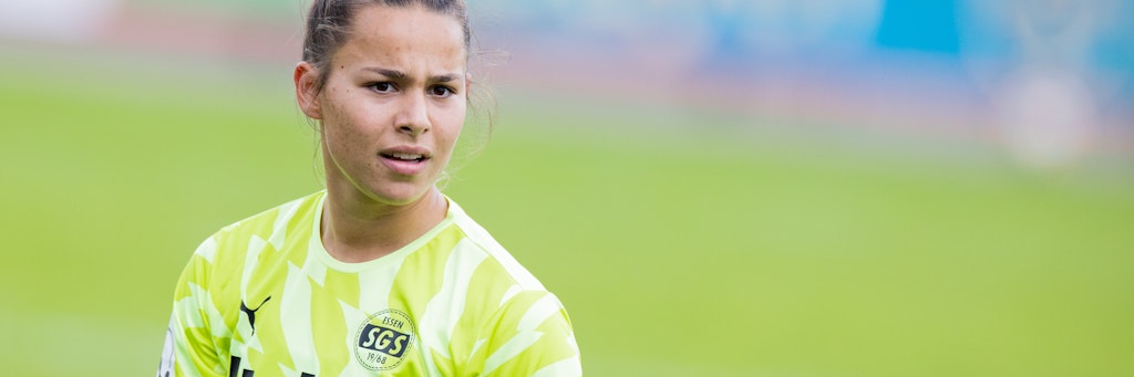 Lena Oberdorf ist beim Pokalendspiel die Hauptdarstellerin.Die Nationalspielerin aus Essen tritt gegen ihren zukünftigen Klub VfL Wolfsburg an.