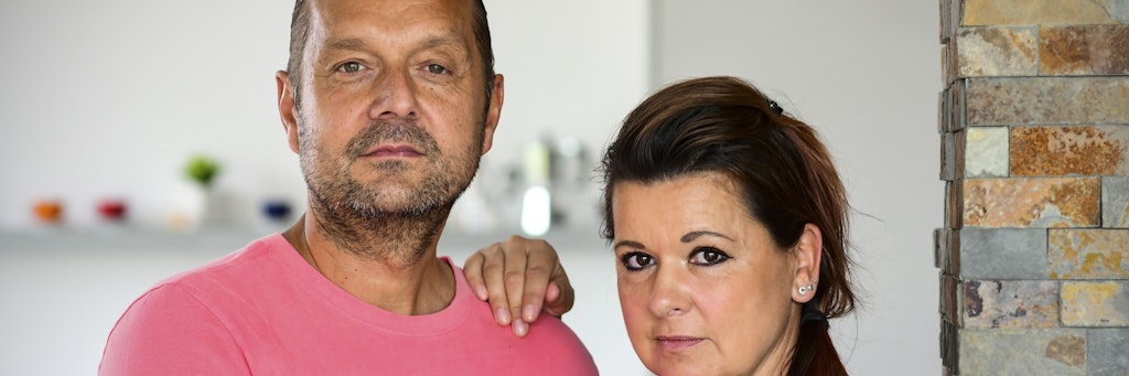 Andreas und Bettina Landgraf sind sauer, weil sie noch immer keine Erstattung für ihre stornierten Flüge erhalten haben.