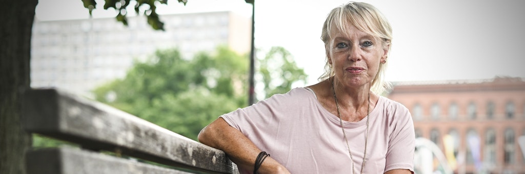 Ulrike Feldhoff ist ehrenamtliche Seelsorgerin am Telefon. 