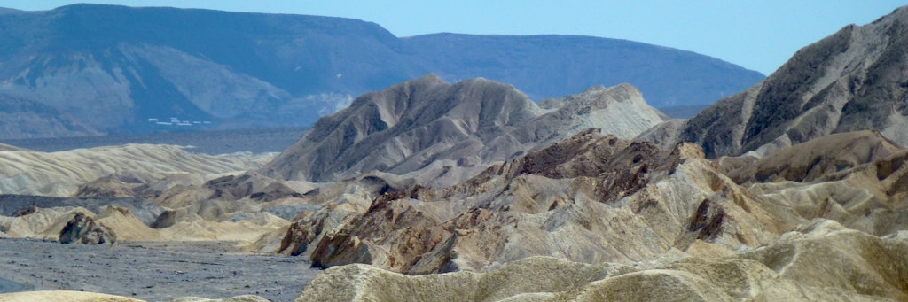 Aussichtspunkt Zabriskie Point im Death Valley Nationalpark.